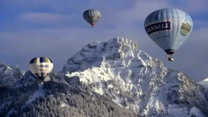 hot air balloons over zugspitze